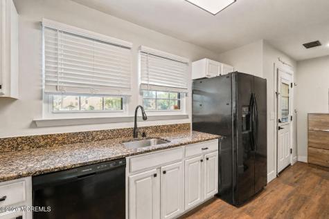 401 Wildflower Court Jackson NJ 08527