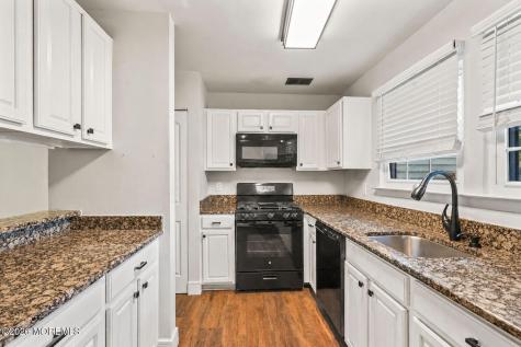 401 Wildflower Court Jackson NJ 08527