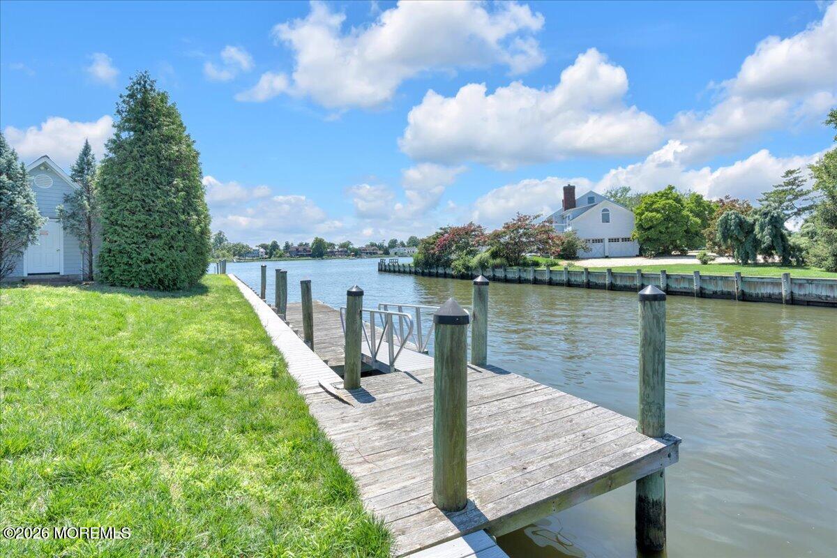 16 Harbor Drive Rumson NJ 07760