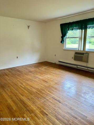 106 Hope Road Whiting NJ 08759