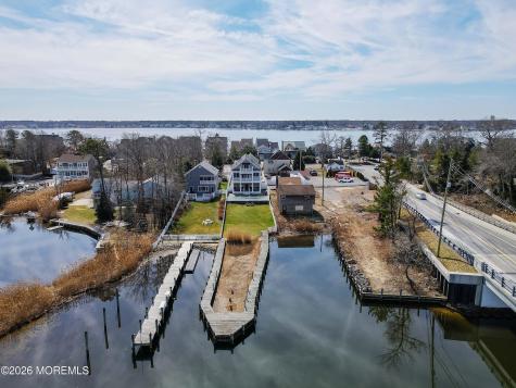 470 Princeton Avenue Brick NJ 08724