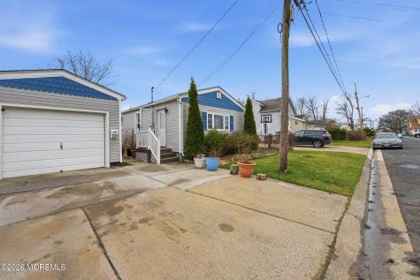710 Cambridge Avenue Union Beach NJ 07735