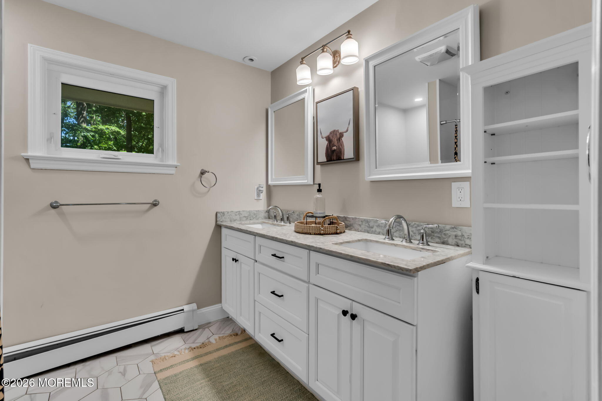 10 Woodland Terrace Lincroft NJ 07738
