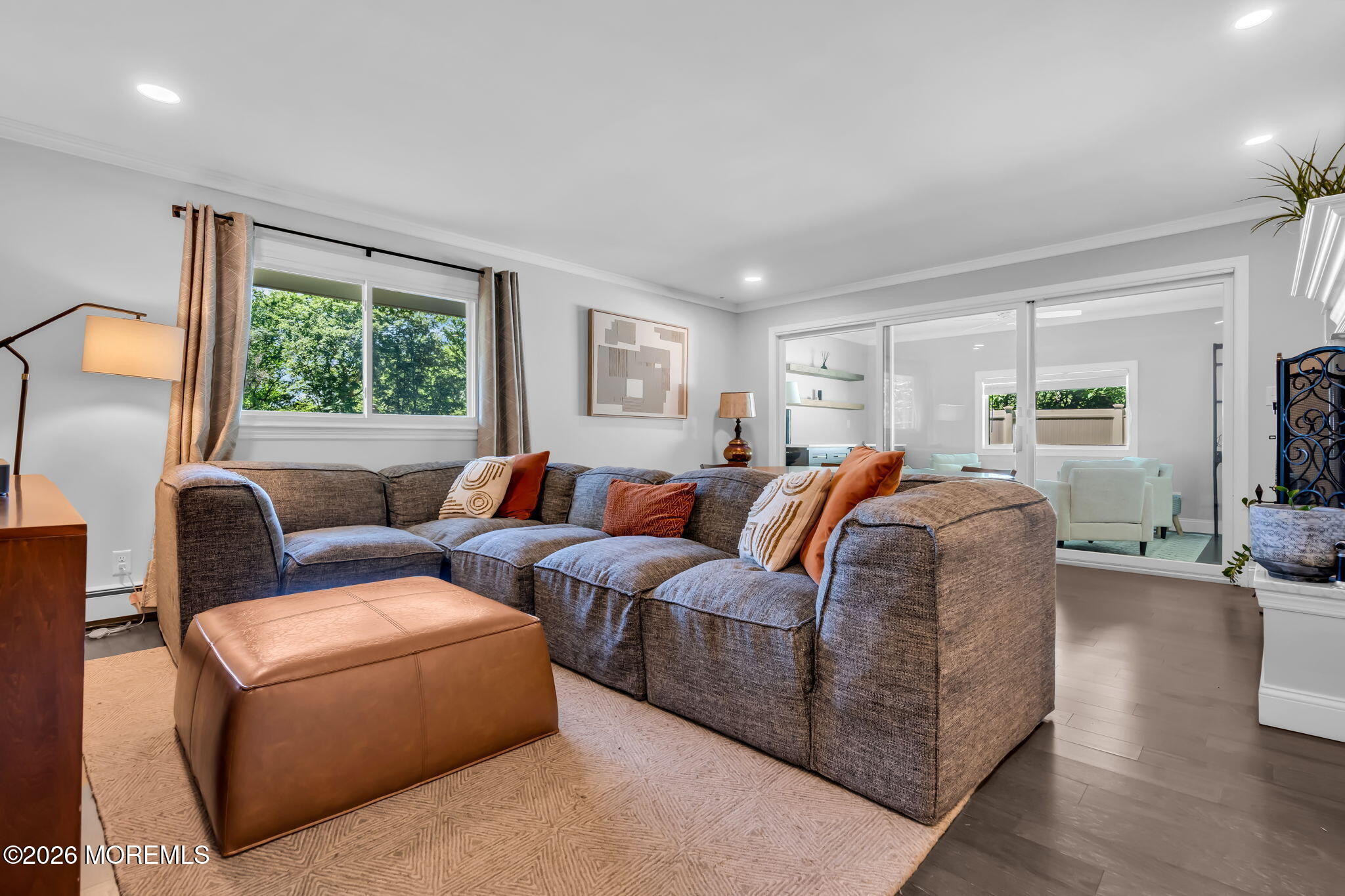 10 Woodland Terrace Lincroft NJ 07738
