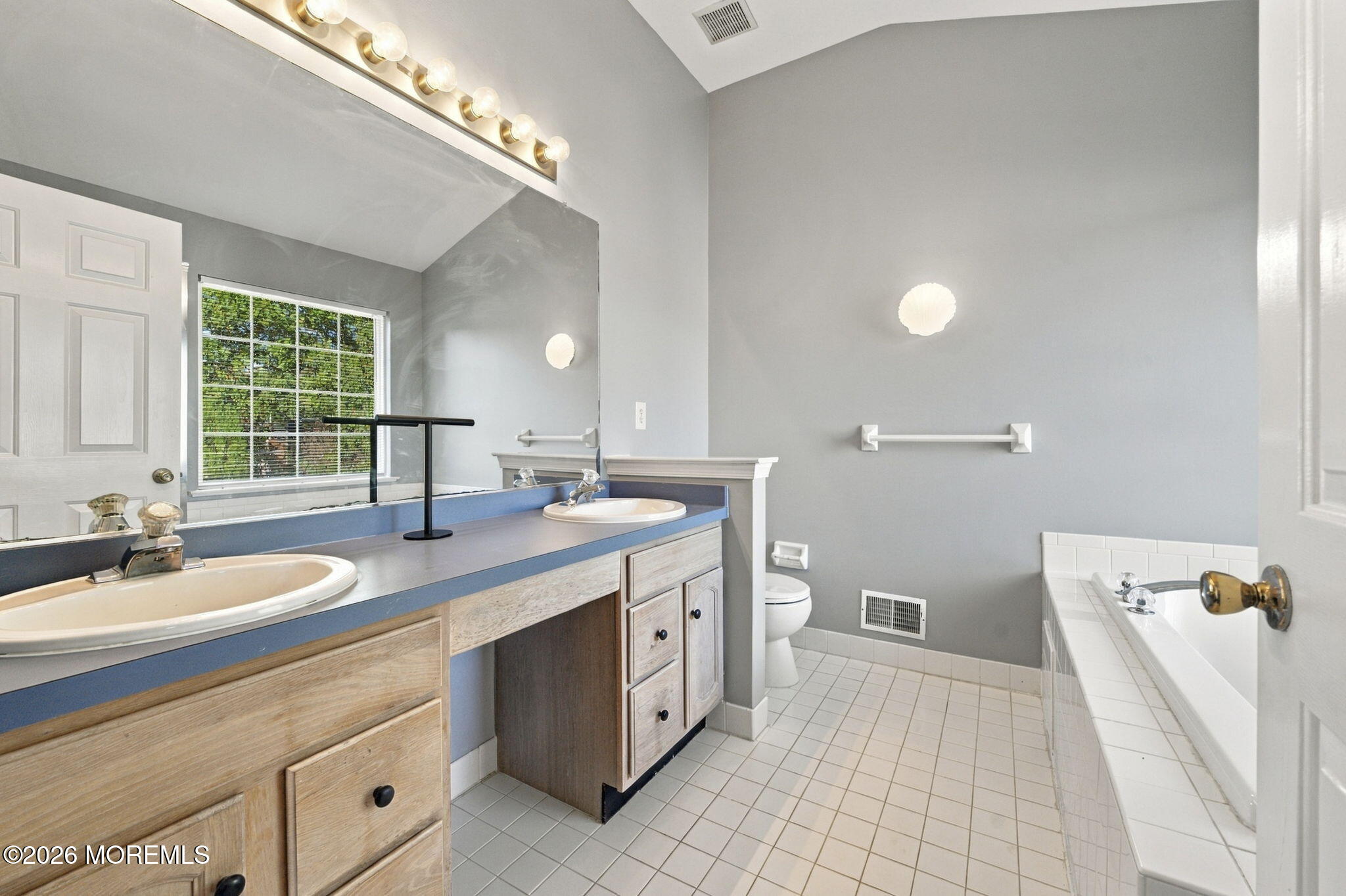 10 Morrisfield Pass Colts Neck NJ 07722