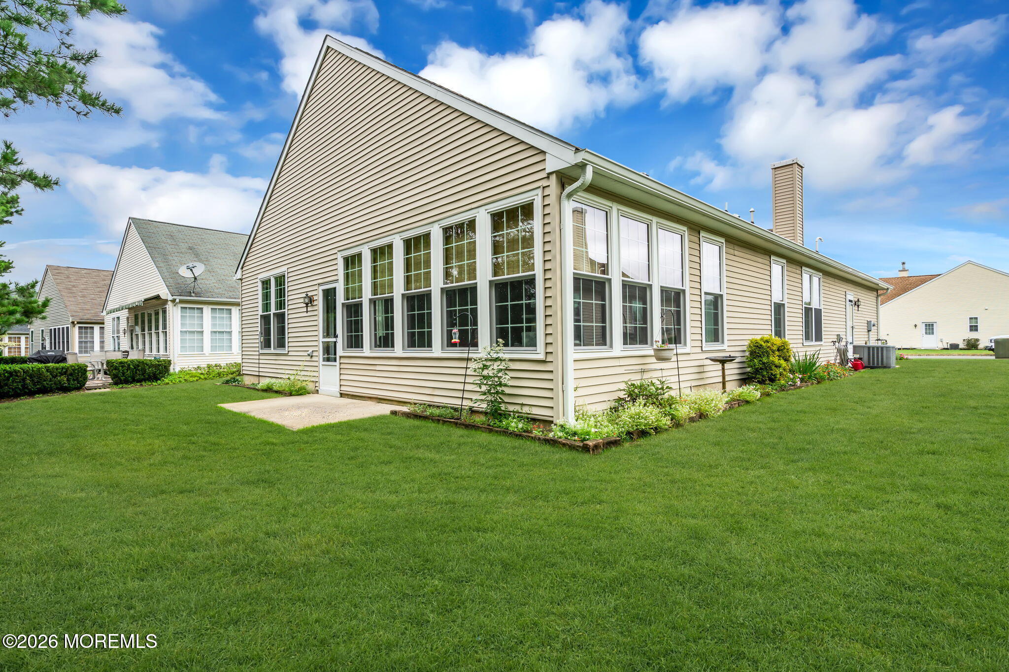 31 Country Walk Boulevard Whiting NJ 08759