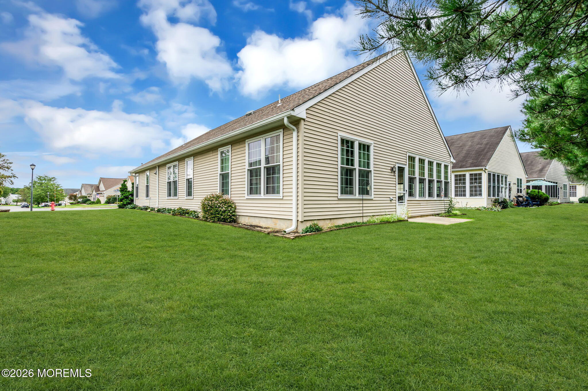 31 Country Walk Boulevard Whiting NJ 08759