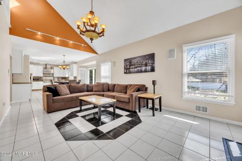1 Brentwood Drive Manalapan NJ 07726