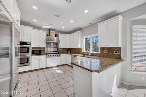1 Brentwood Drive Manalapan NJ 07726