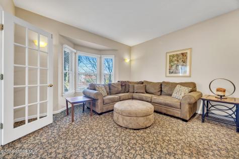 1 Brentwood Drive Manalapan NJ 07726