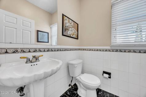 1 Brentwood Drive Manalapan NJ 07726