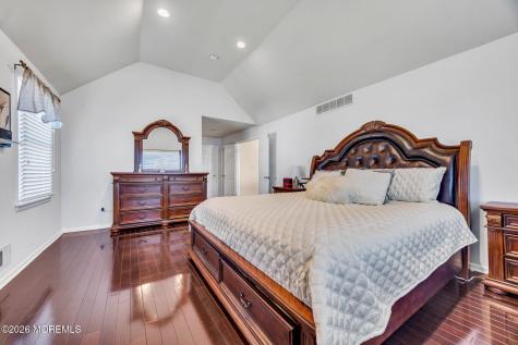 1 Brentwood Drive Manalapan NJ 07726