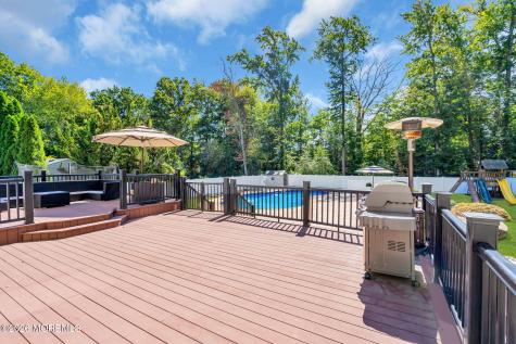1 Brentwood Drive Manalapan NJ 07726