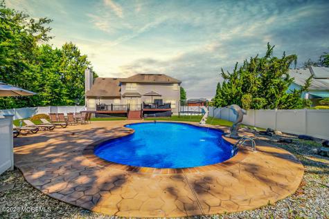 1 Brentwood Drive Manalapan NJ 07726