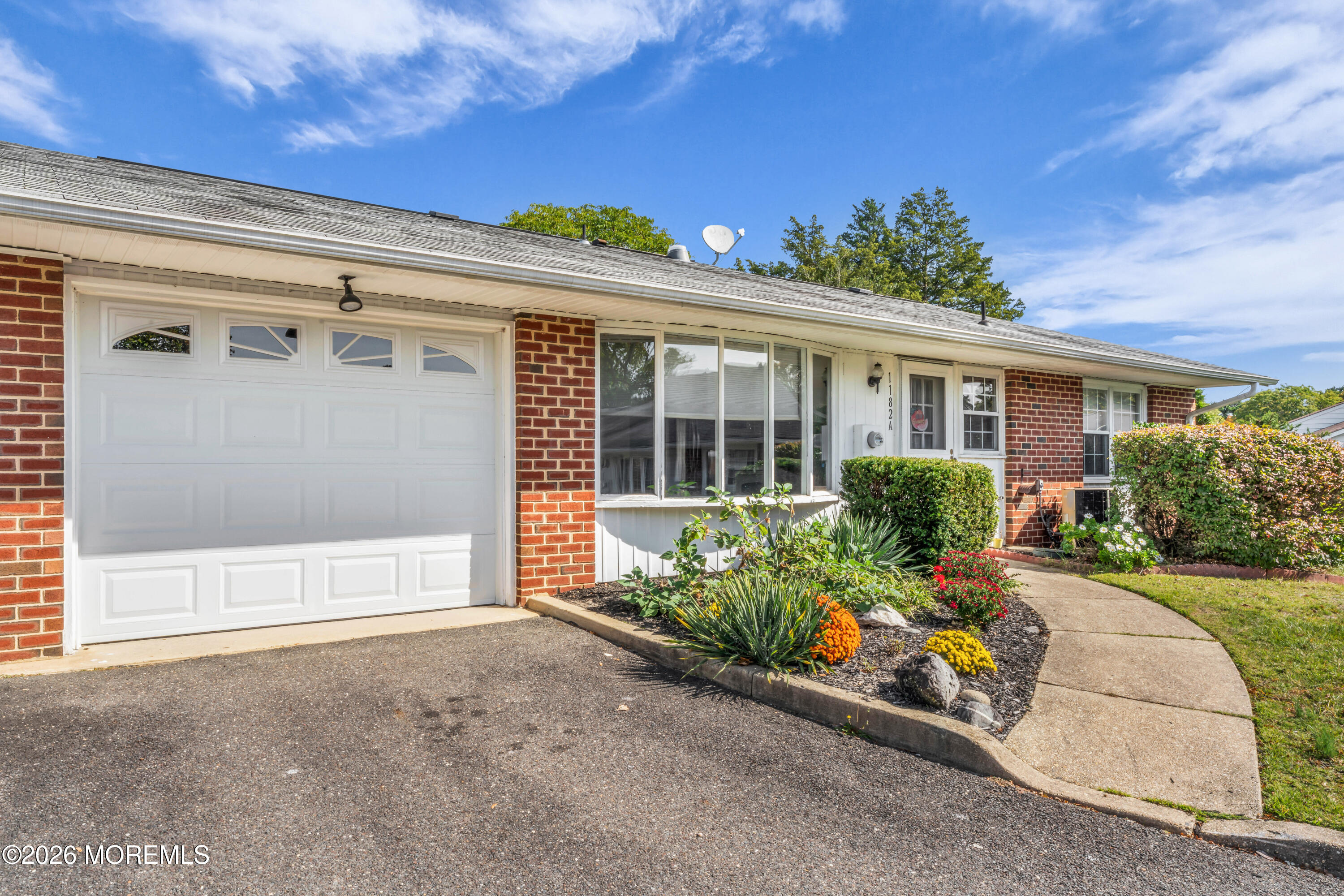 1182A Clydebank Court Lakewood NJ 08701