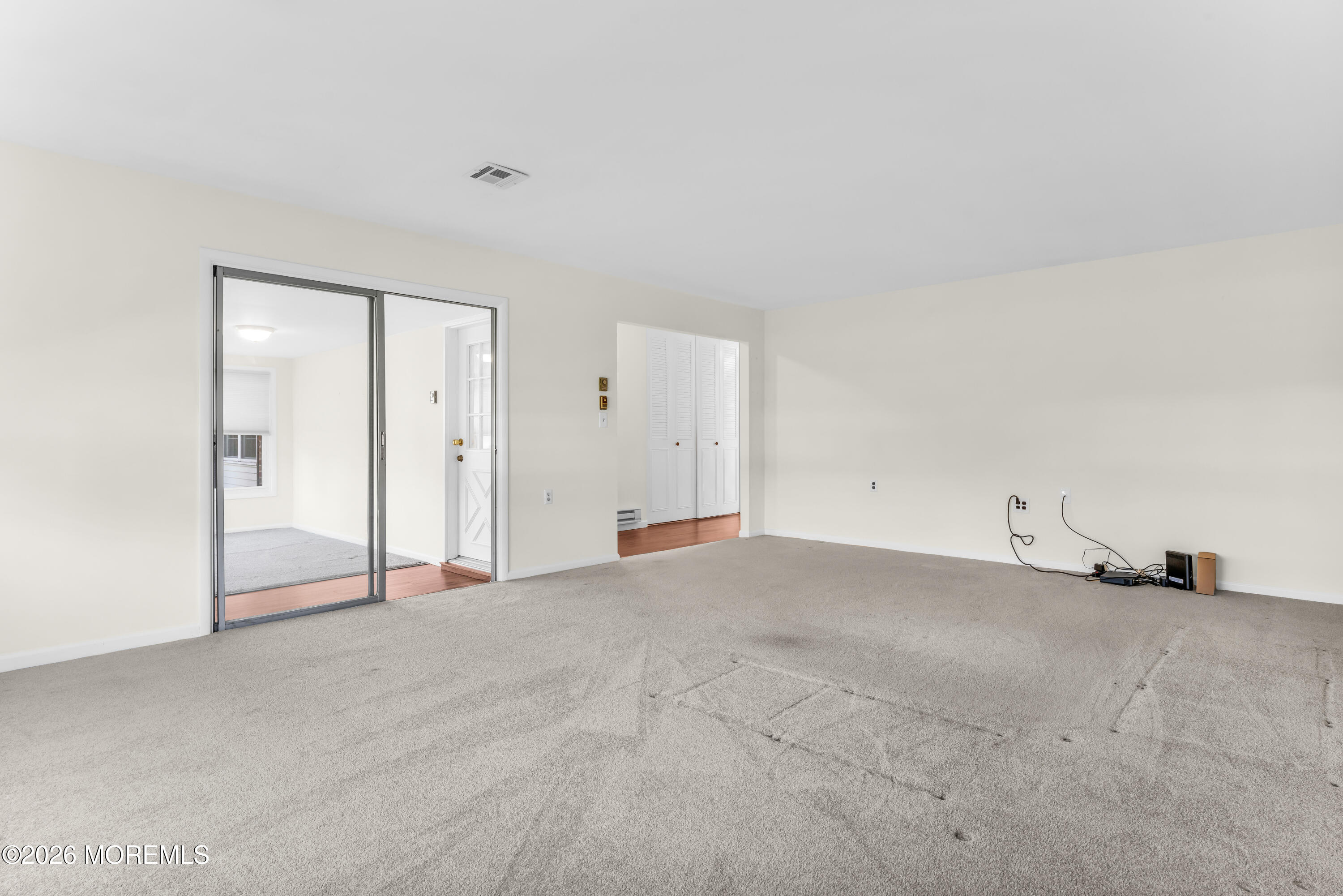 1182A Clydebank Court Lakewood NJ 08701