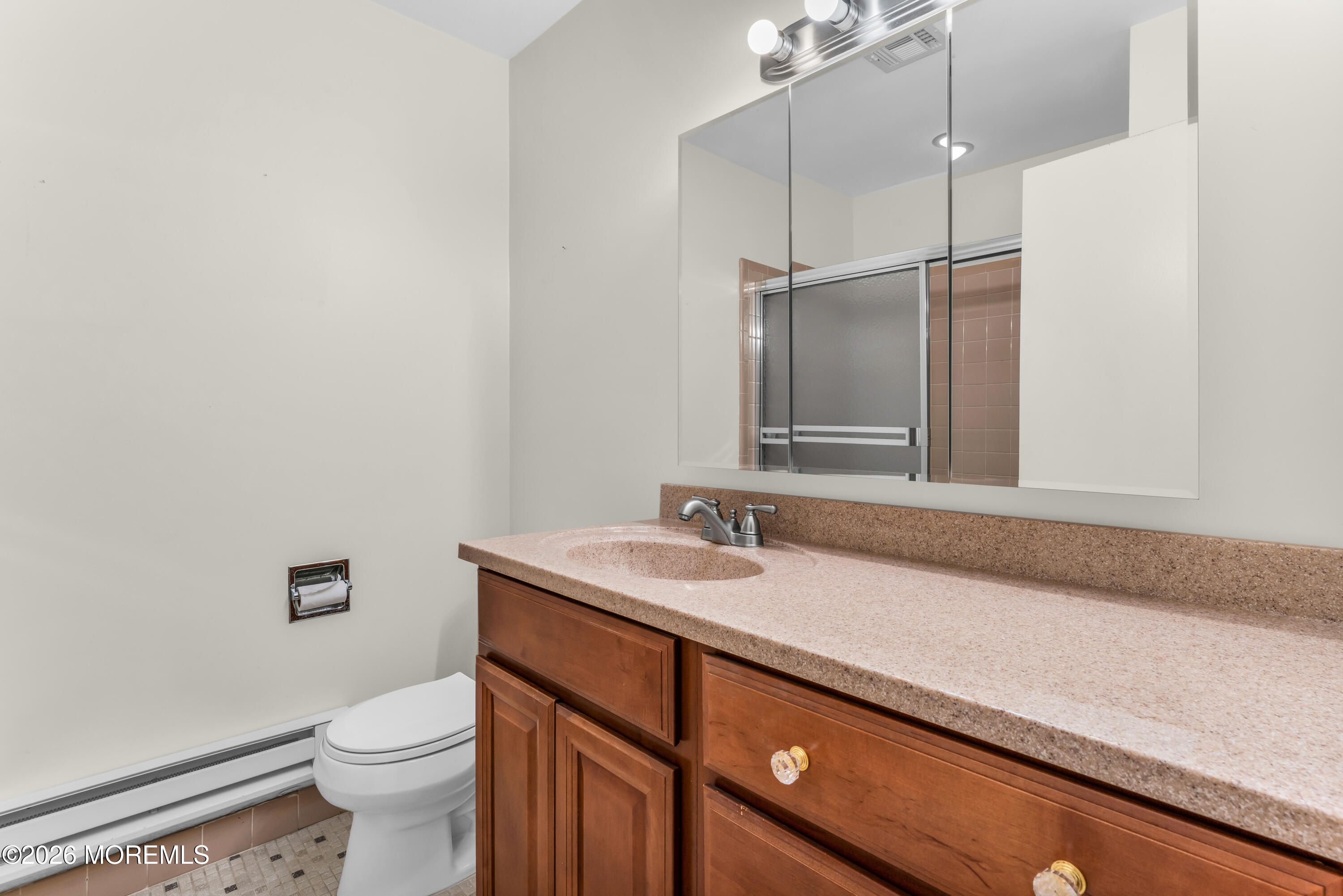 1182A Clydebank Court Lakewood NJ 08701