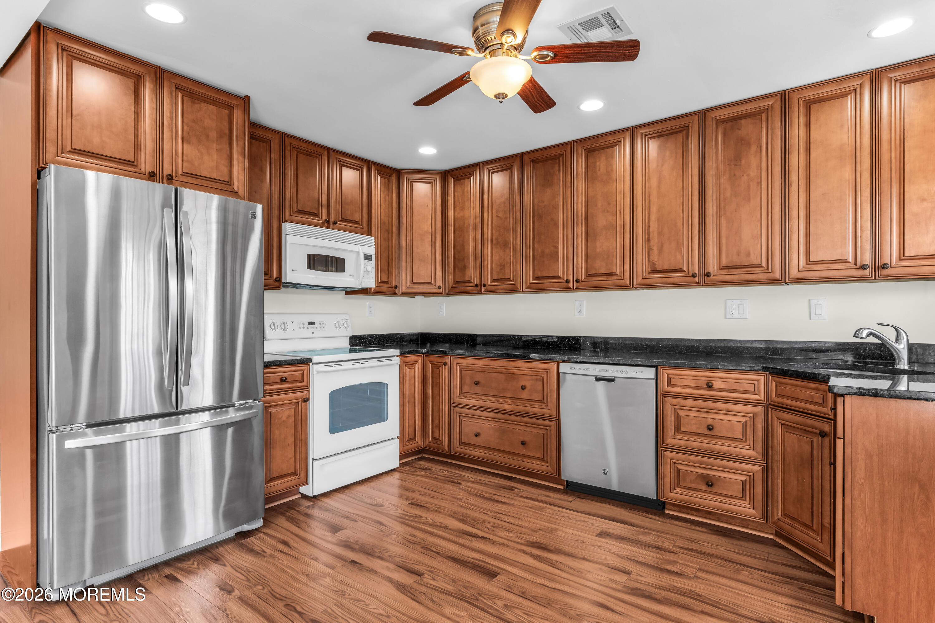 1182A Clydebank Court Lakewood NJ 08701