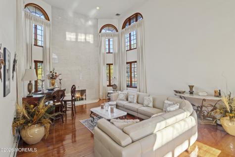 305 Woodview Court Toms River NJ 08755