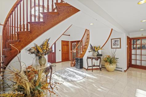 305 Woodview Court Toms River NJ 08755