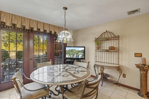 305 Woodview Court Toms River NJ 08755