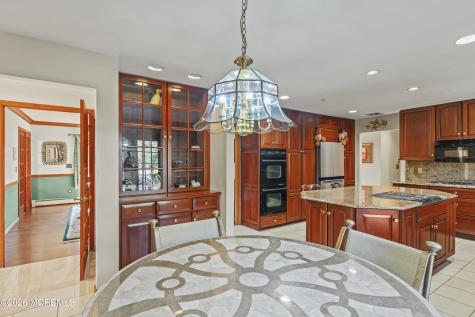 305 Woodview Court Toms River NJ 08755