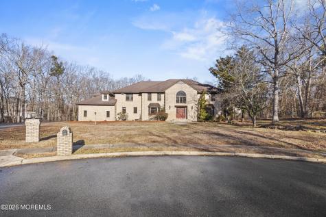 305 Woodview Court Toms River NJ 08755