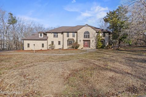 305 Woodview Court Toms River NJ 08755