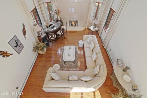 305 Woodview Court Toms River NJ 08755