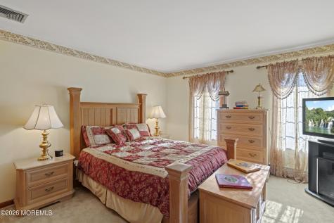 305 Woodview Court Toms River NJ 08755