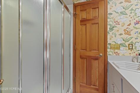 305 Woodview Court Toms River NJ 08755