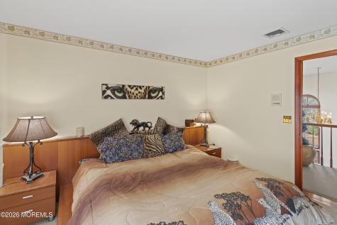 305 Woodview Court Toms River NJ 08755