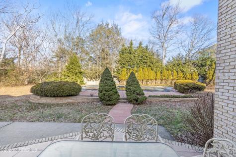 305 Woodview Court Toms River NJ 08755