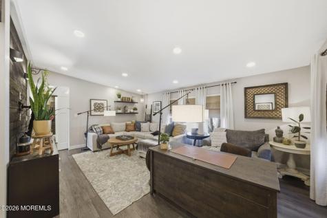 70 Deer Way Manalapan NJ 07726