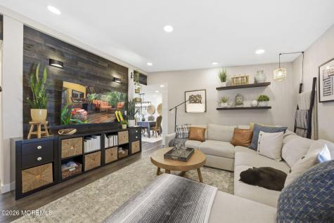 70 Deer Way Manalapan NJ 07726