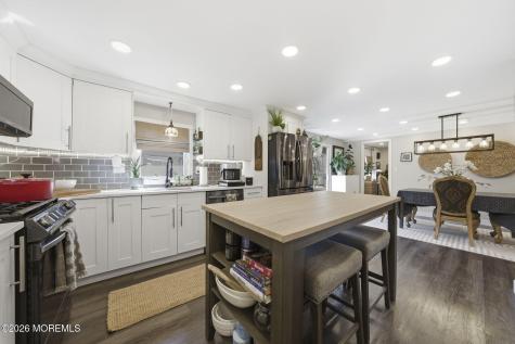 70 Deer Way Manalapan NJ 07726