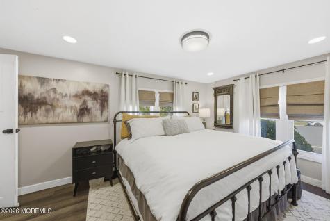 70 Deer Way Manalapan NJ 07726