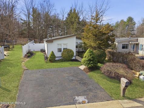 70 Deer Way Manalapan NJ 07726