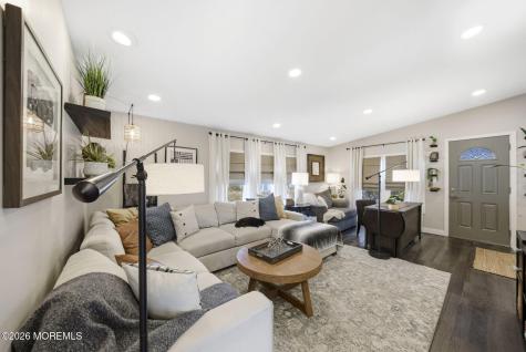 70 Deer Way Manalapan NJ 07726