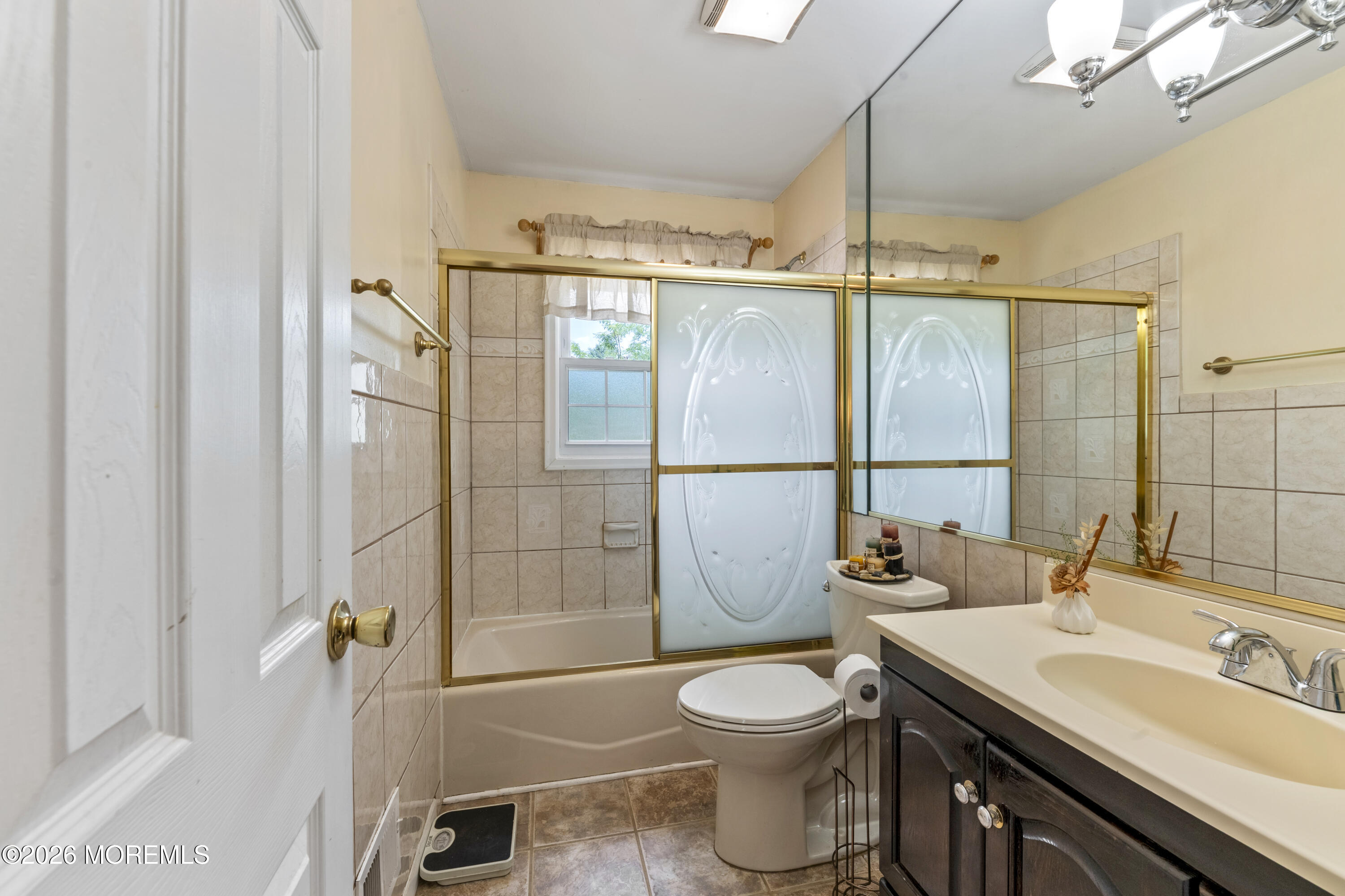 5 Yale Court East Brunswick NJ 08816