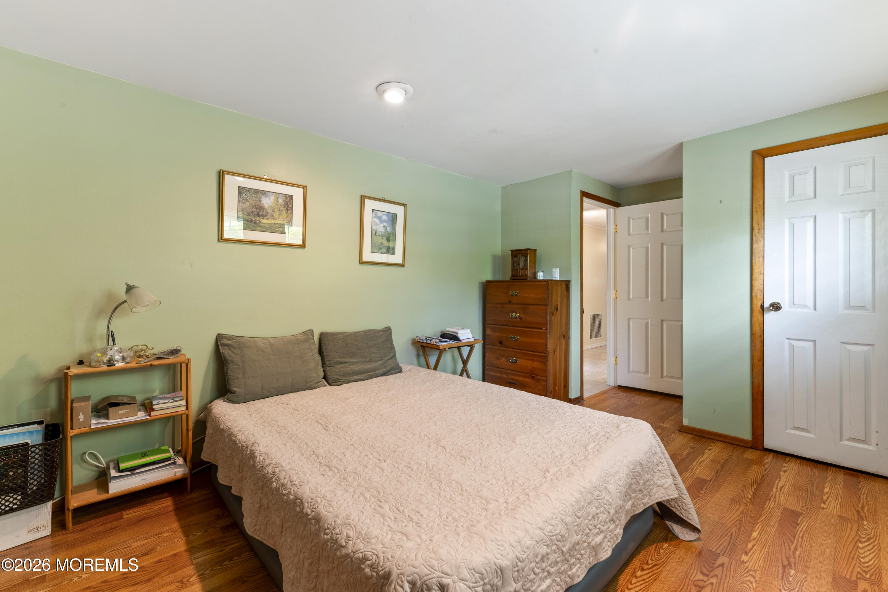 5 Yale Court East Brunswick NJ 08816