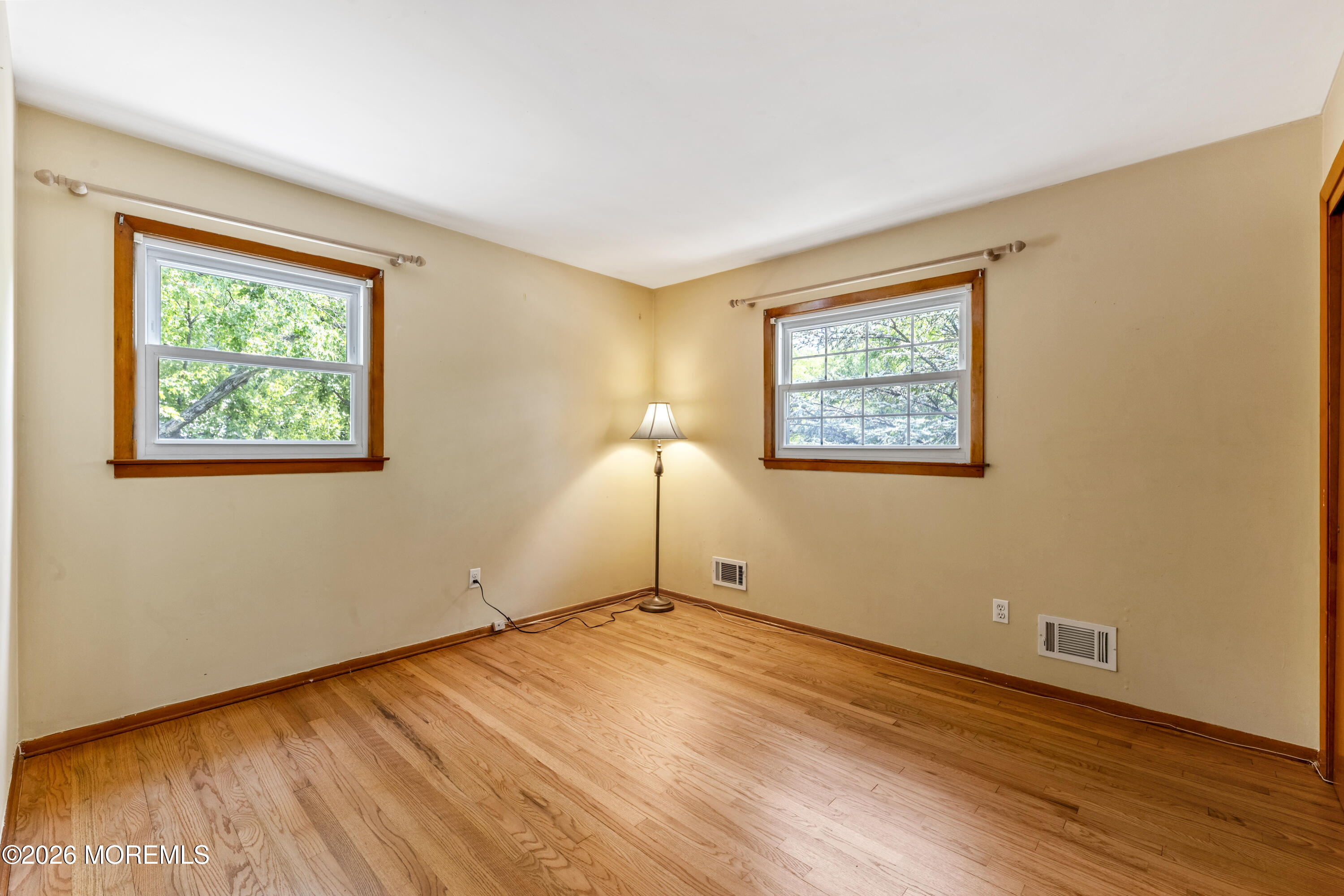 5 Yale Court East Brunswick NJ 08816