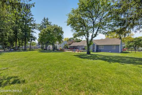 76 Coldspring Road Freehold NJ 07728