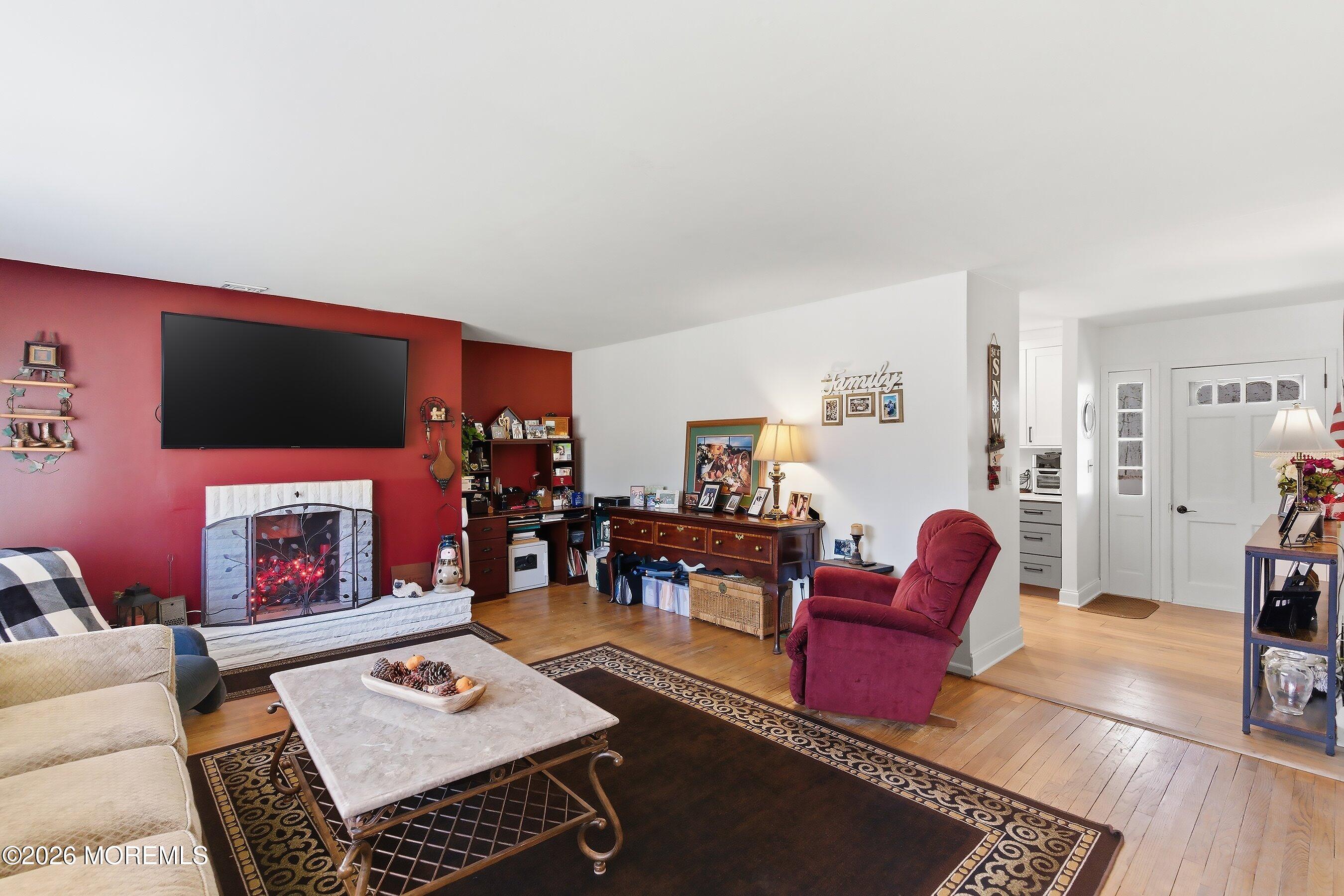 745 Oak Glen Road Howell NJ 07731