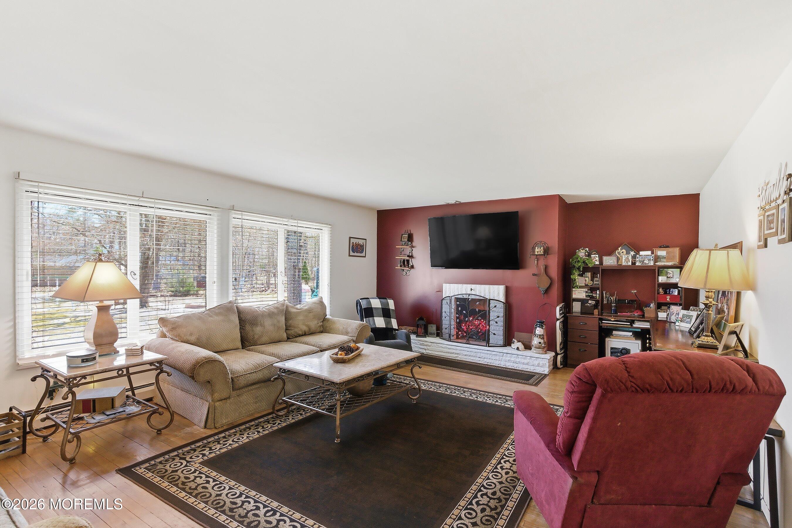 745 Oak Glen Road Howell NJ 07731