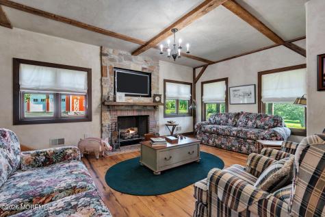106 Mountain Top Road Glen Gardner NJ 08826