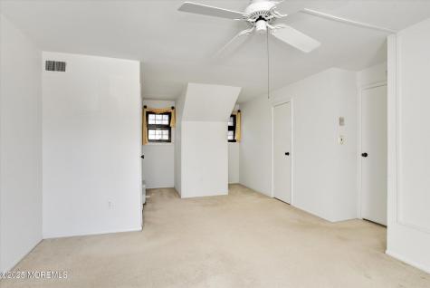 55 Cheshire Square Little Silver NJ 07739