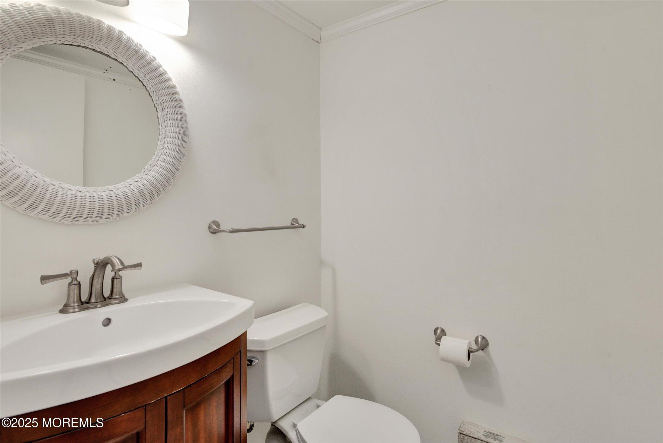 55 Cheshire Square Little Silver NJ 07739
