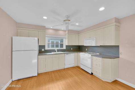 304 8th Avenue Sea Girt NJ 08750