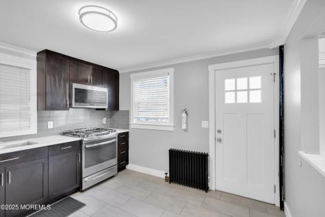 20 Burnet Street Avenel NJ 07001